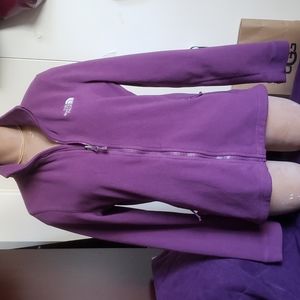 GUC Women's Medium Northface Zip up Fleece Coat in Plum